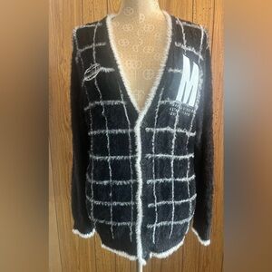 Marvel Studios Black and White logo grid fluffy Fuzzy Cardigan size Medium